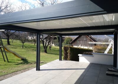 Installation, rénovation menuiserie de qualité à Chambéry en Savoie, Haute-Savoie, Isère et Ain. Installation de pergolas sur mesure.